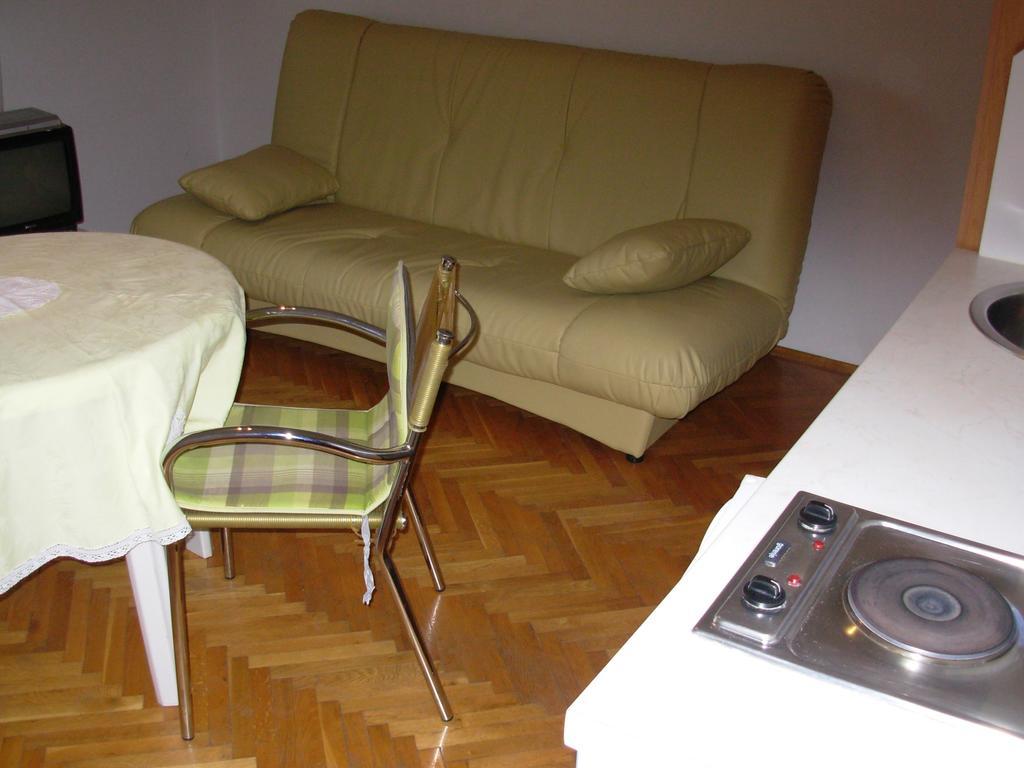 Apartment Karmen Trogir Szoba fotó